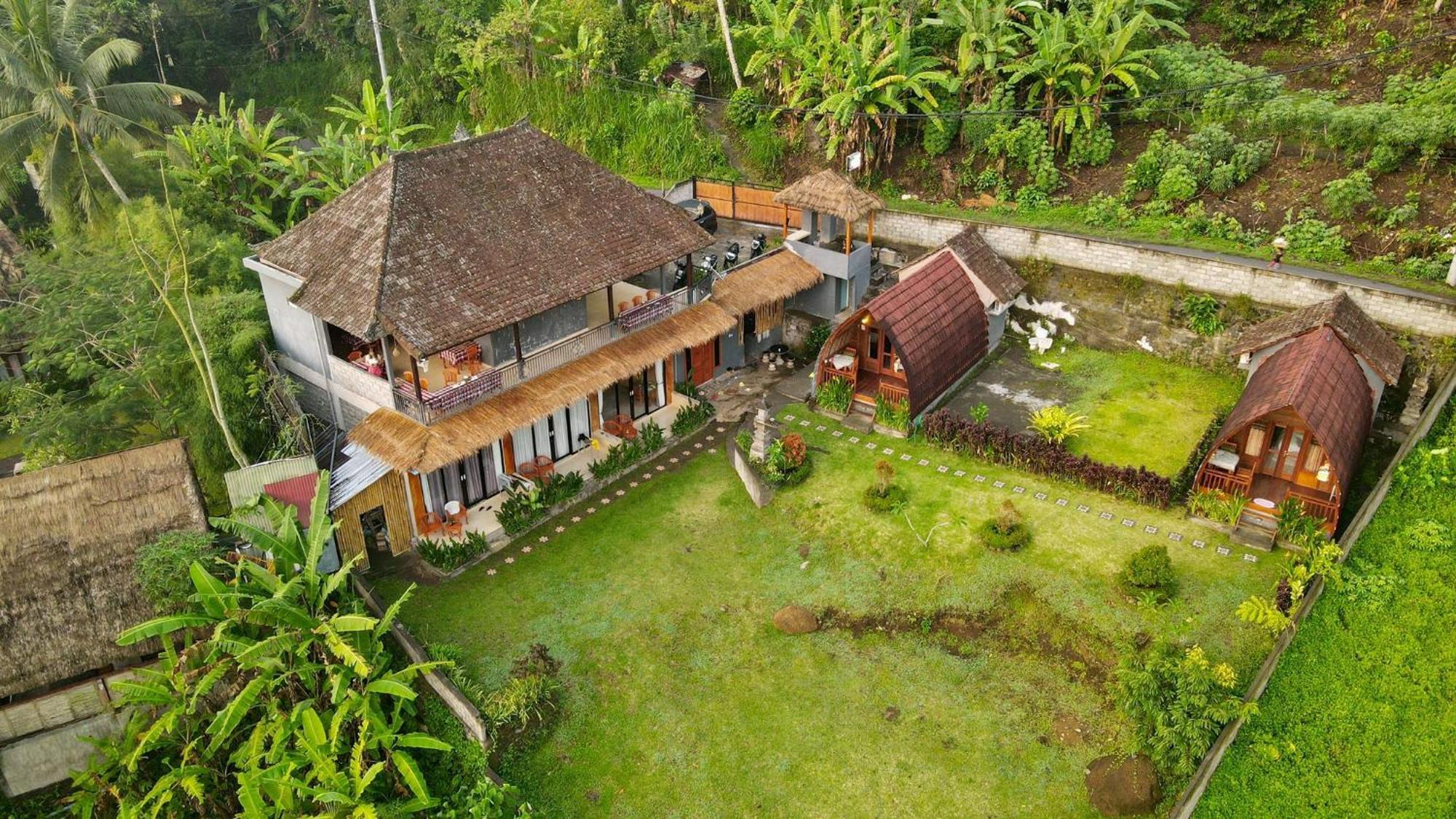 Lumbung Ayu Sari And Spa Сідемен Екстер'єр фото